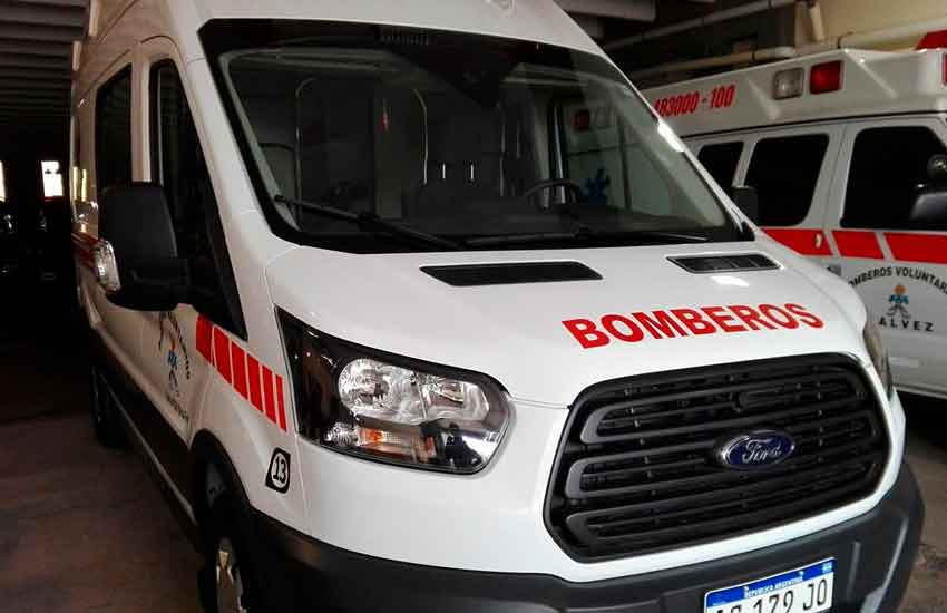 Nueva ambulancia de los Bomberos Voluntarios de Gálvez