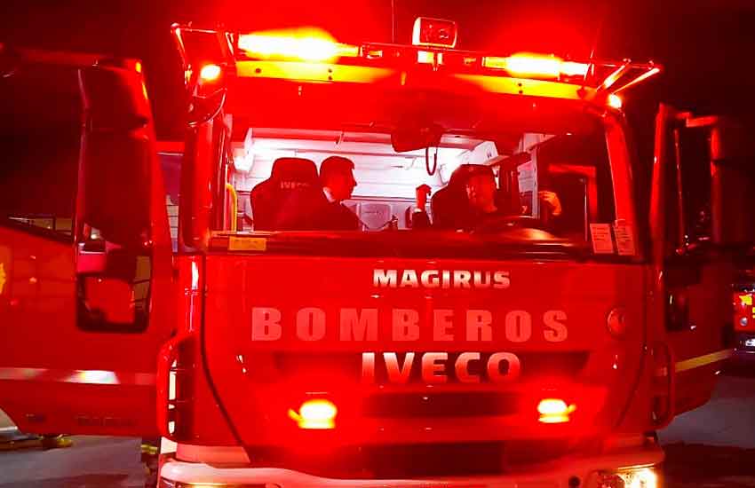 Bomberos de Santa Juana recibieron un carro para incendios forestales