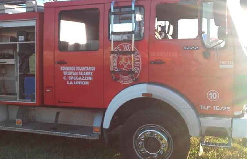 Ataque a bomberos cuando llegaban a apagar un incendio