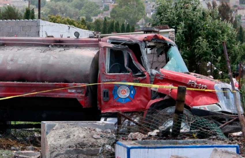 Fallecen bomberos en explosión de Tultepec en Mexico