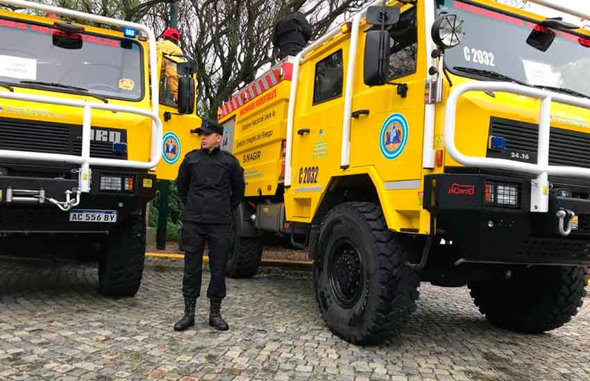 Autobombas para el Sistema Federal de Manejo del Fuego