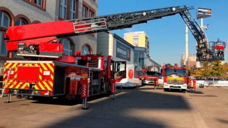 Nueva máquina tipo escalera de los Bomberos de Bucaramanga