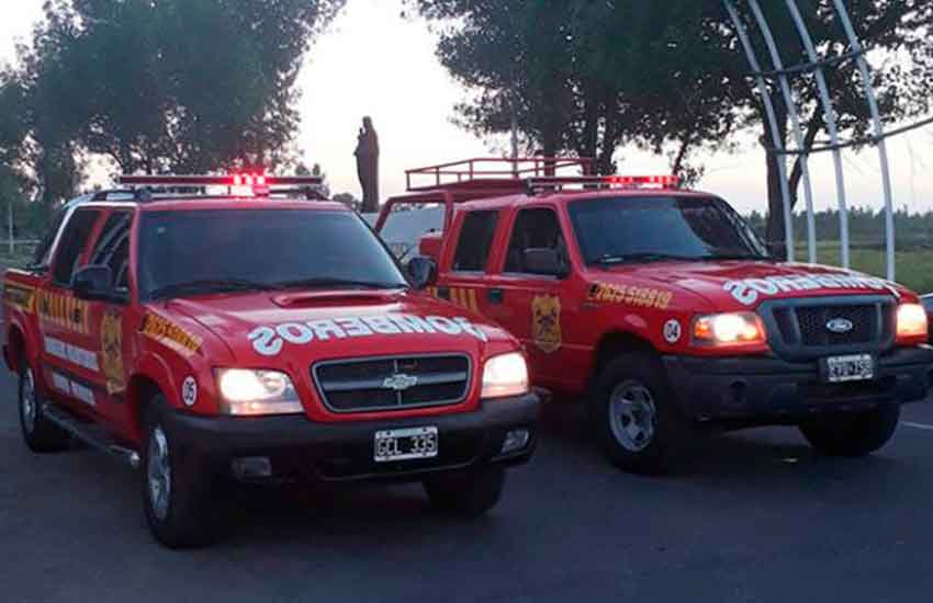 Nuevos vehículos para Bomberos Voluntarios de Bowen