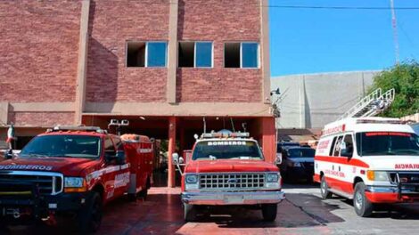 Cierran estación de bomberos por falta de salarios