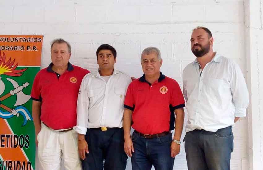 El presidente del CN de Bomberos visitó el cuartel de Villa del Rosario