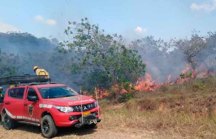 Bomberos de Vista Hermosa piden equipos para apagar incendios