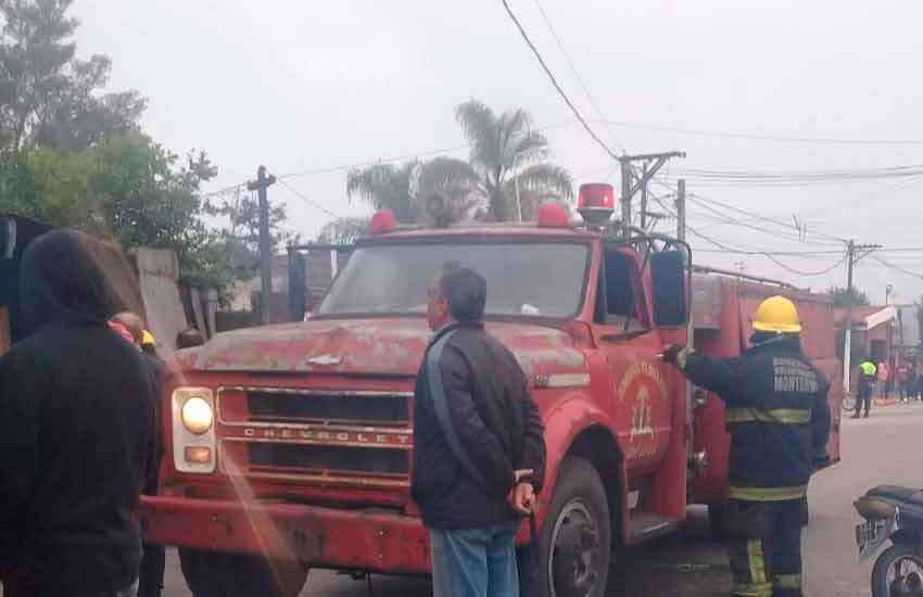 Por un desperfecto mecánico los Bomberos llegaron tarde a un incendio