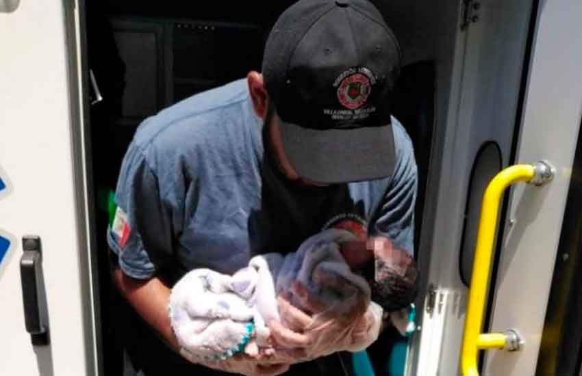 Joven da a luz en su casa con ayuda de bomberos