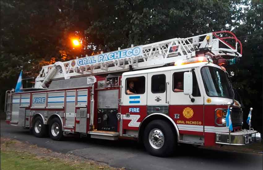 Los Bomberos de Gral. Pacheco con nueva escalera