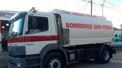 Bomberos de San Pedro con Nueva Unidad Cisterna