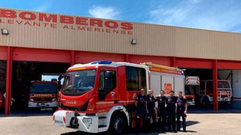 Bomberos del Levante ya disponen de un nuevo camión