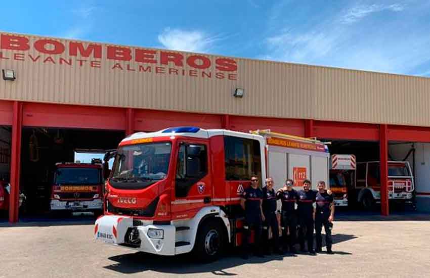 Bomberos del Levante ya disponen de un nuevo camión