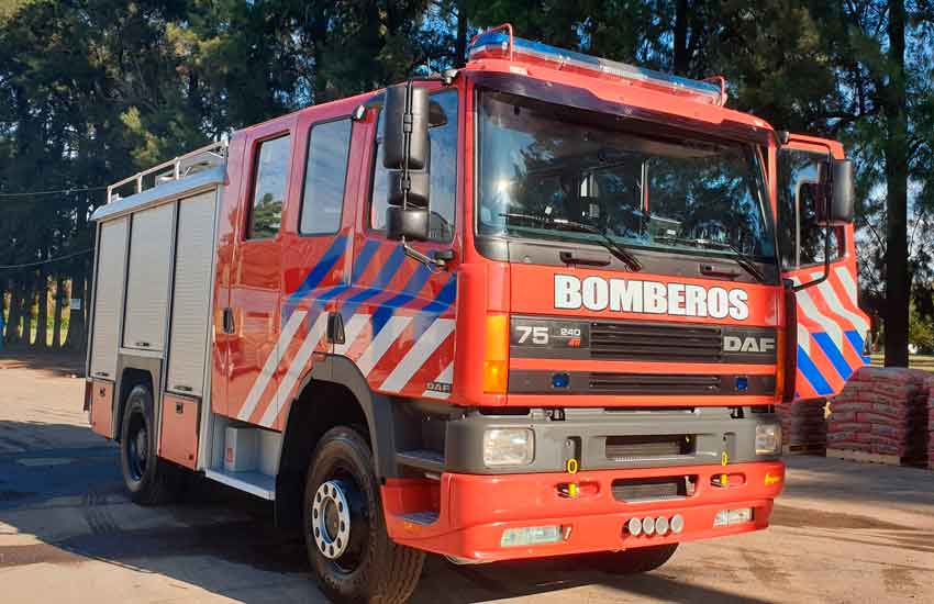Bomberos Voluntarios de Devoto recibieron nueva autobomba