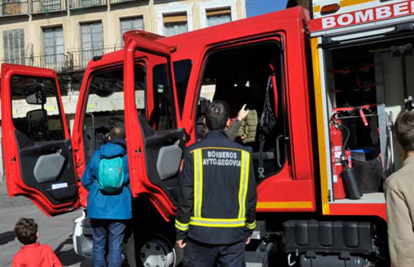 Nuevo vehículo autobomba nodriza pesada para Bomberos de Segovia
