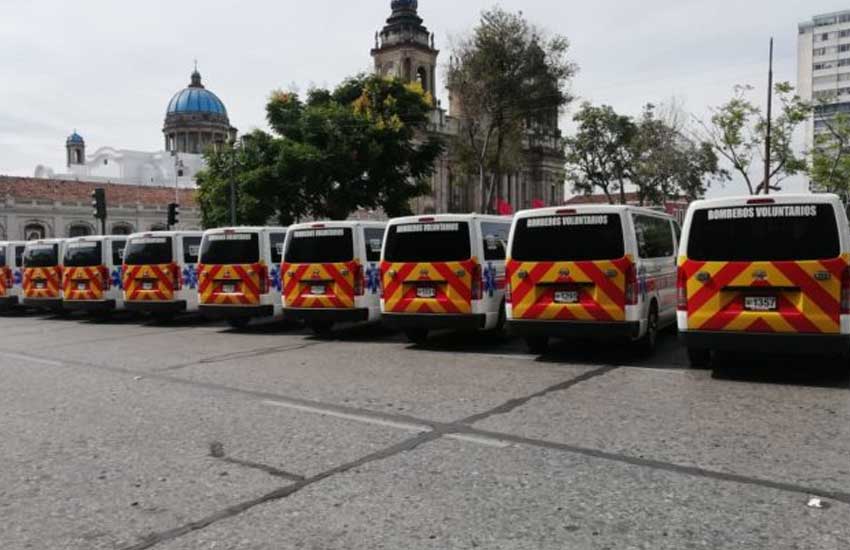 Bomberos Voluntarios con nueva flotilla de ambulancias