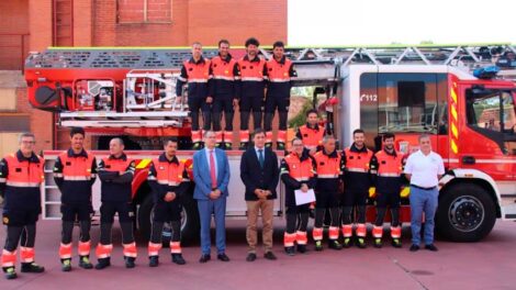 Bomberos de Salamanca presentan su nuevo camión autoescala
