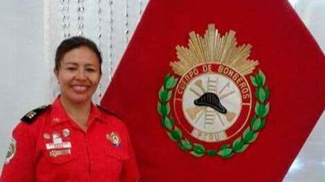 Dos mujeres bombero ocupan cargos de Comandantes Departamentales