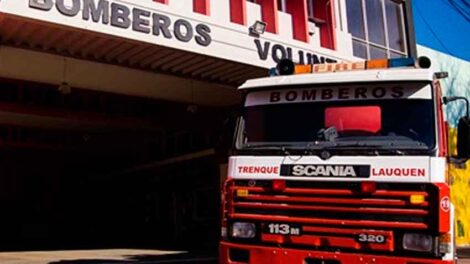 Agredieron a bomberos por tocar la sirena para asistir a un incendio