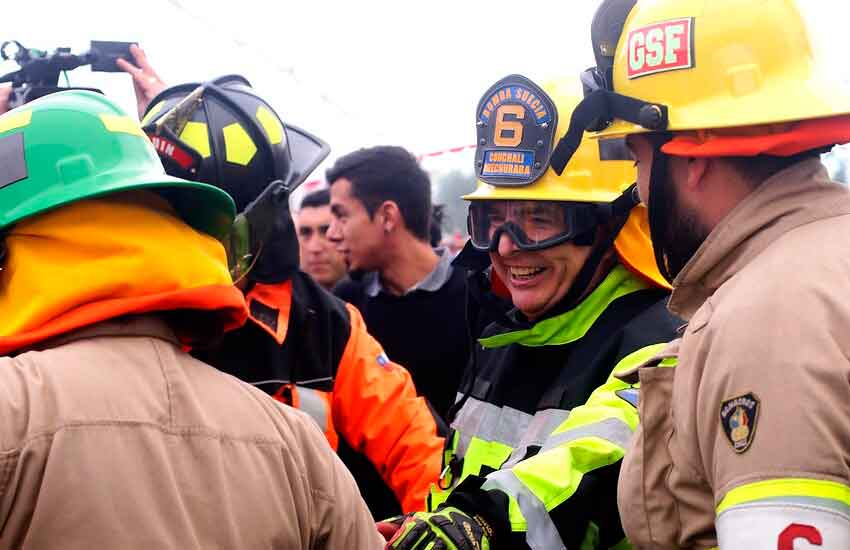 Gobierno anunció proyecto que sanciona agresiones a bomberos