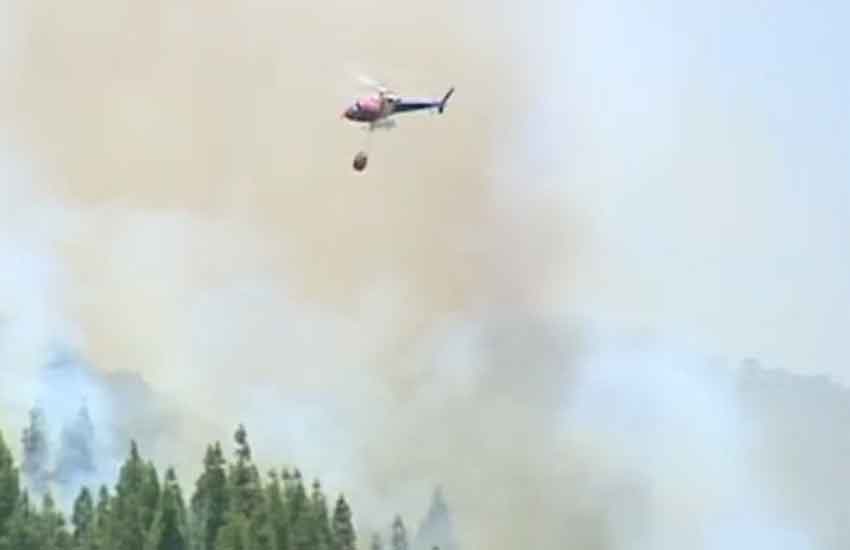 Dos bomberos heridos y más de mil hectáreas calcinadas