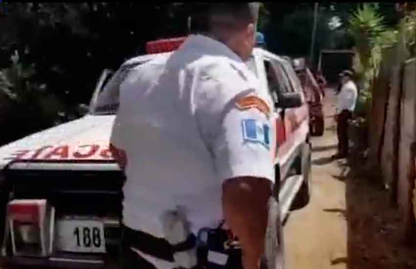 Roban ambulancia de bomberos voluntarios en Sacatepéquez