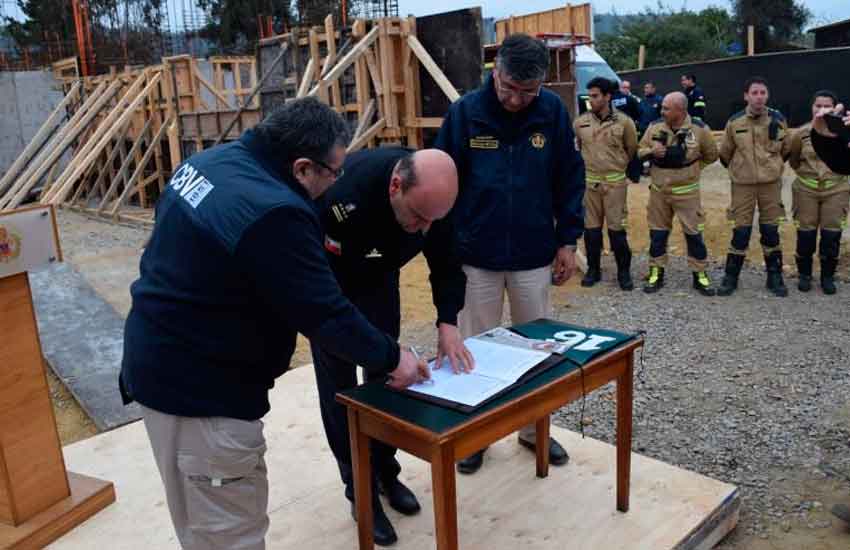 Bomberos de Valparaíso contarán con nuevo cuartel