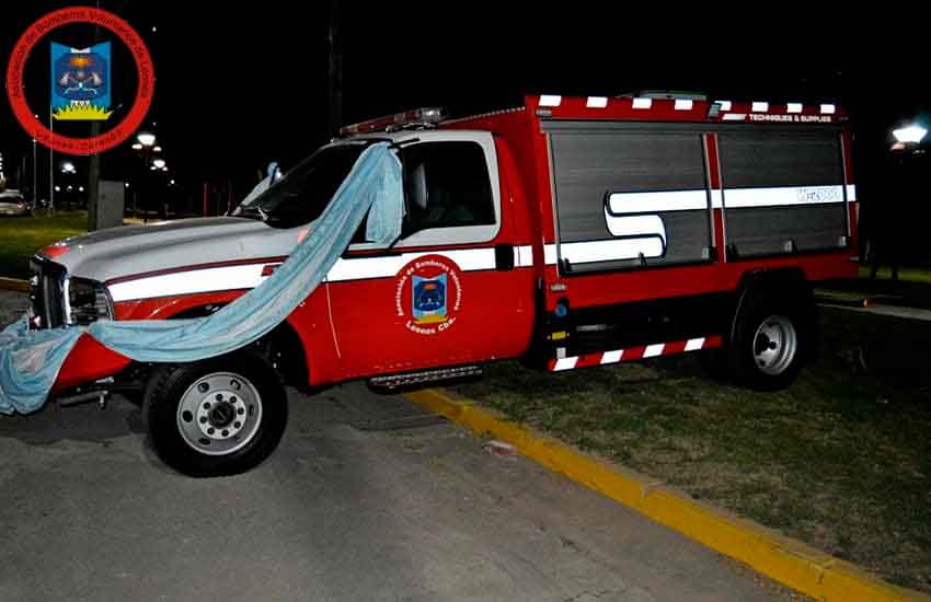 Nueva unidad de Bomberos Voluntarios de Leones