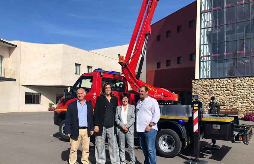 Ayuntamiento de Guardo con nuevo camión de bomberos