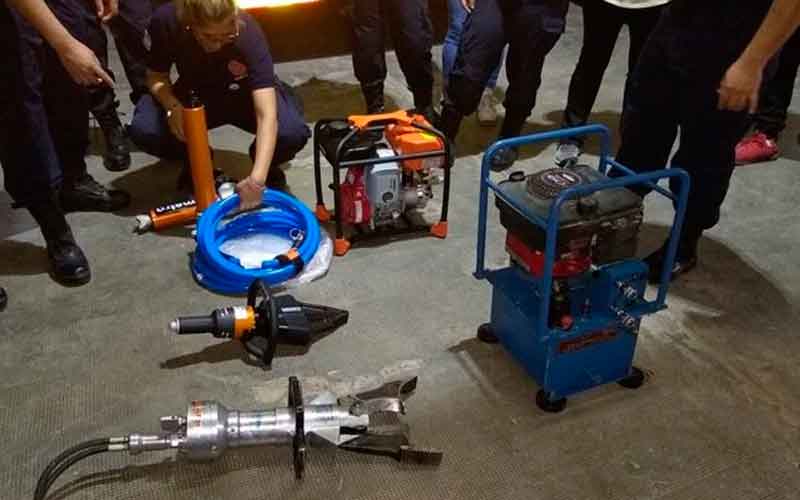 Nuevos equipos para Bomberos de 25 de Mayo