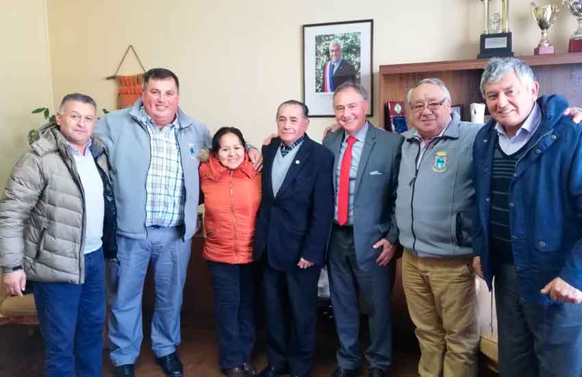 Municipalidad donó terrenos para construcción de dos nuevos cuarteles