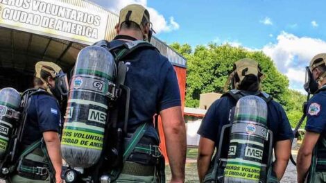 Bomberos de Villas Ciudad de América adquirió equipos de respiración autónomo