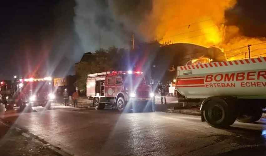 Gran Incendio en una química de Esteban Echeverría