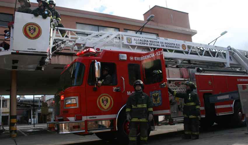 Cuerpo Oficial de Bomberos de Bogotá tiene nuevo director