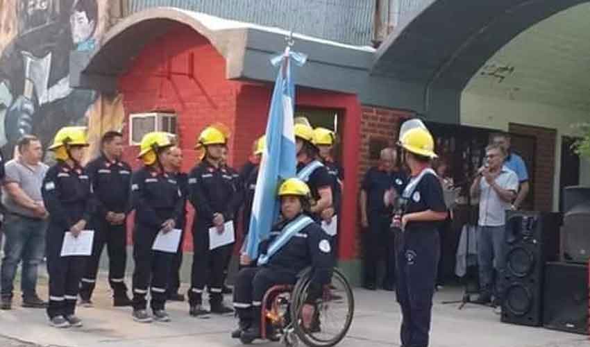 Bomberos de Añatuya cuenta con nuevos bomberos y bomberas