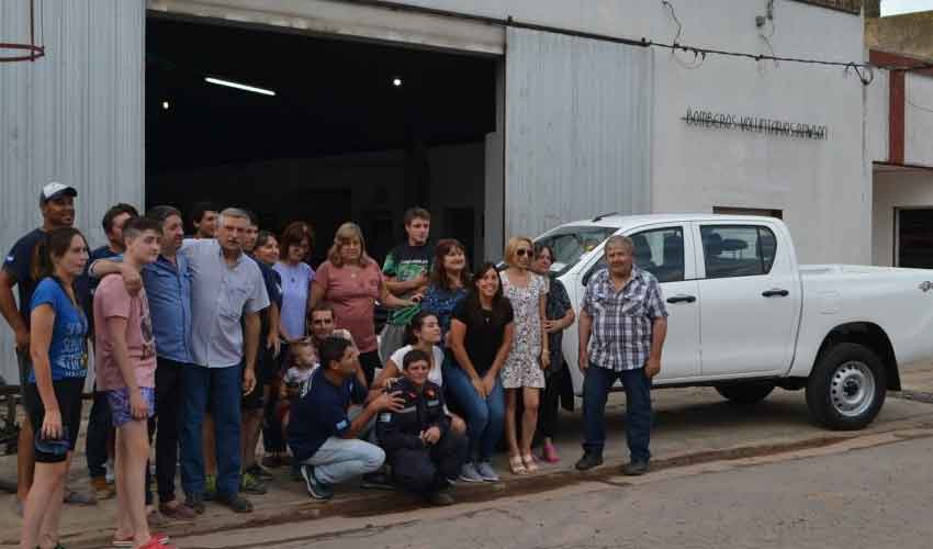 Bomberos de Rawson adquirió una camioneta 0km