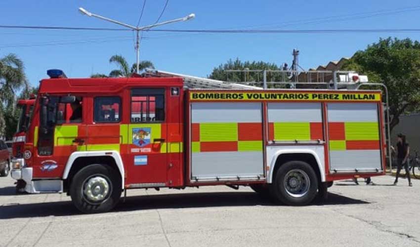 Bomberos de Pérez Millán con nueva unidad