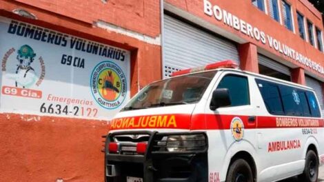Dos bomberos y un obrero quedan en cuarentena tras muerte de dos extranjeros