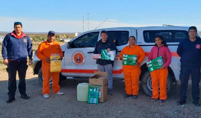 La Federación de Bomberos entregó elementos de protección a cuarteles