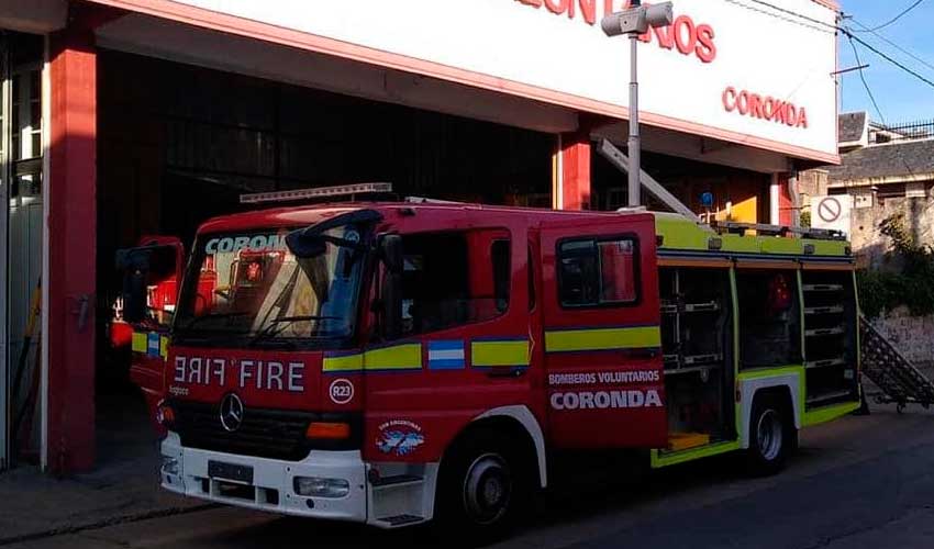 La Asociación Bomberos de Coronda presenta nueva unidad