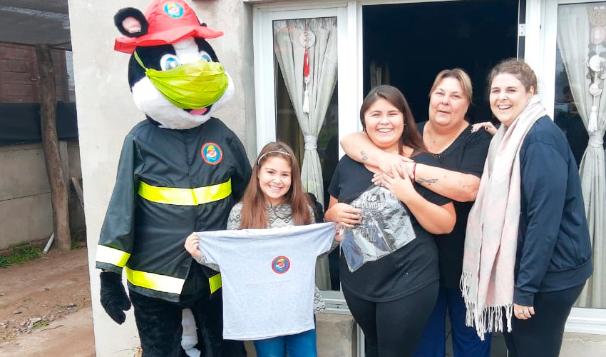 Concurso Virtual : “Saluda a tus Bomberos Voluntarios en su día”