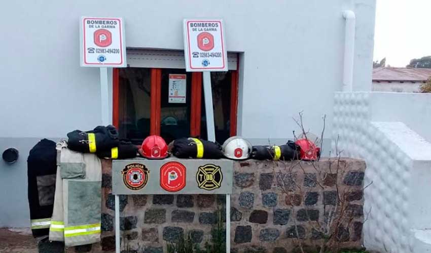 Bomberos de La Garma recibe donaciones, fortaleciendo el servicio de prevención