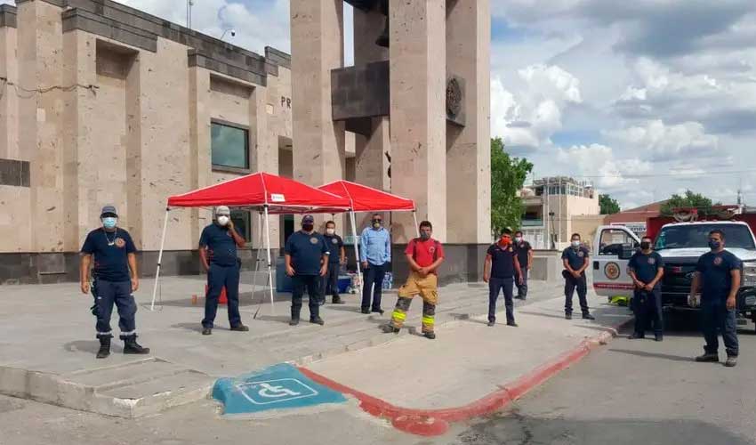 Bomberos de Piedras Negras por despido de un compañero por COVID-19