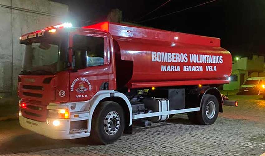 Bomberos de María Ignacia Vela con nuevo móvil