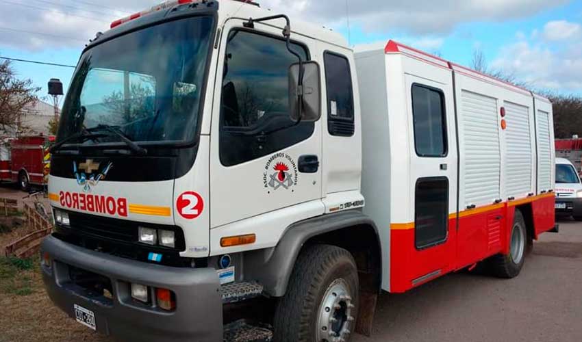 Bomberos de Zenón Perey­ra adquirieron un nuevo camión forestal