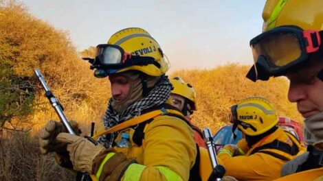 Incendios en Córdoba: fue a trabajar y le robaron el equipo de bombero