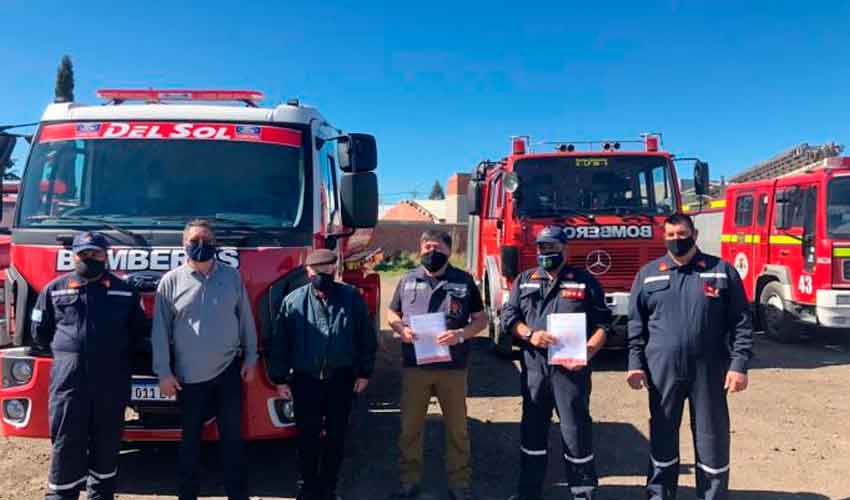 El Destacamento N° 2 de Bomberos recibió una nueva unidad 