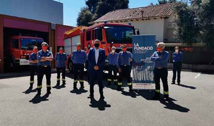Fundación Patrimoni entrega un camión a los bomberos voluntarios