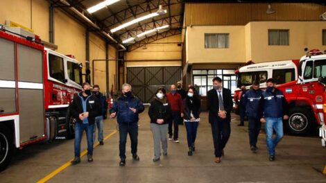 Autoridades del Ministerio de Seguridad visitaron a Bomberos