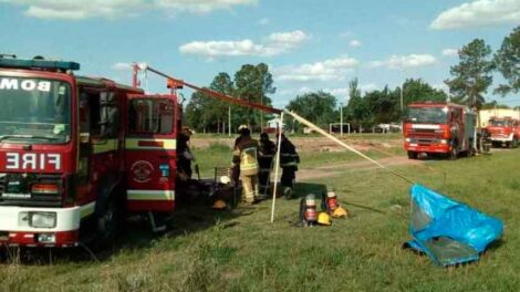 Bomberos Voluntarios de Rufino practican y entrenan