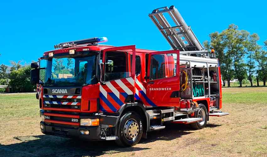 Bomberos de Salto Grande recibieron una nueva autobomba